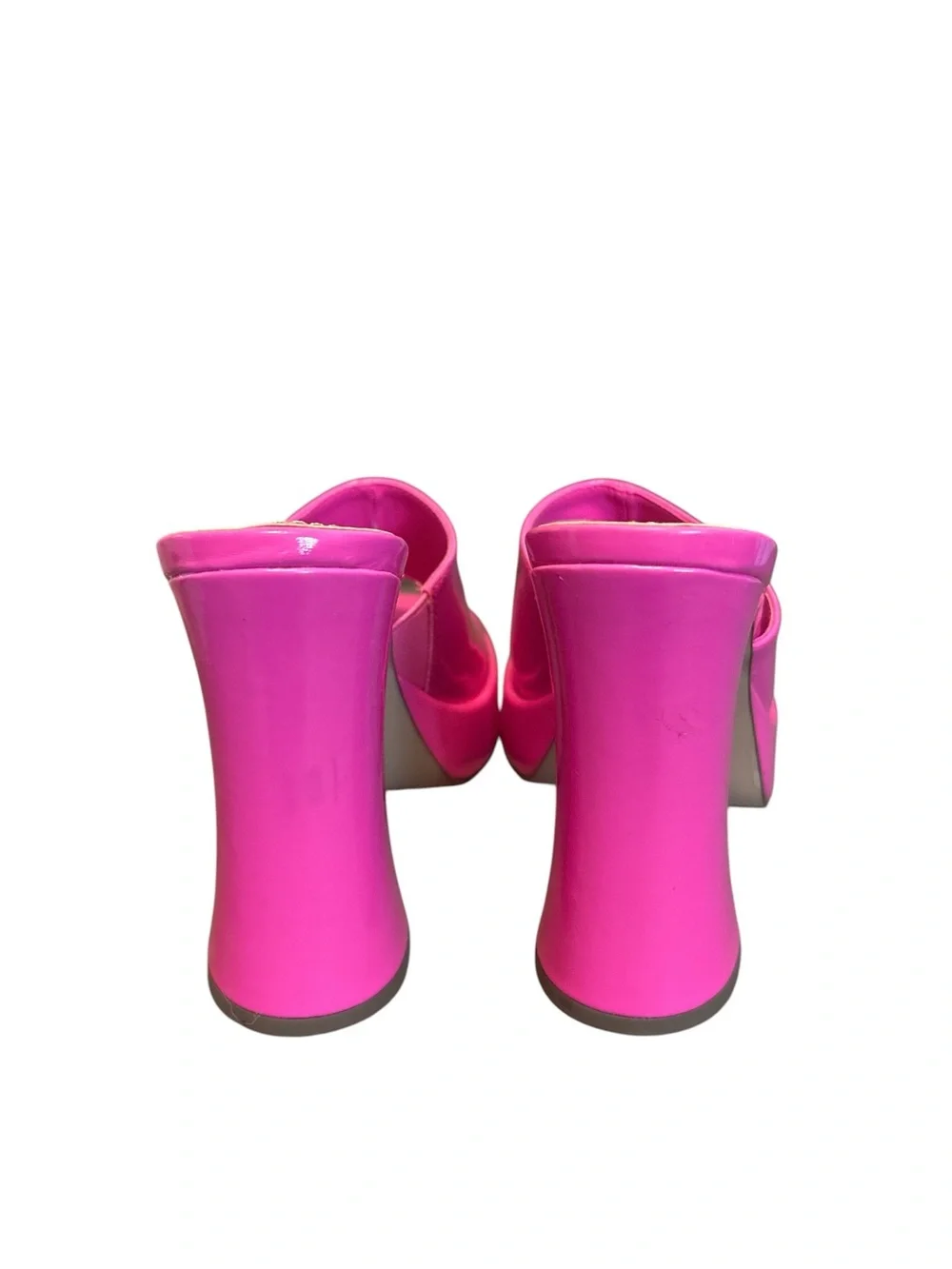 Wild Pair Clohve Hot Pink Patent Platform Slide Sandals Size 8